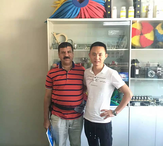 亞洲南亞地區(qū)客戶簽訂歐標凱沃11刷隧道機